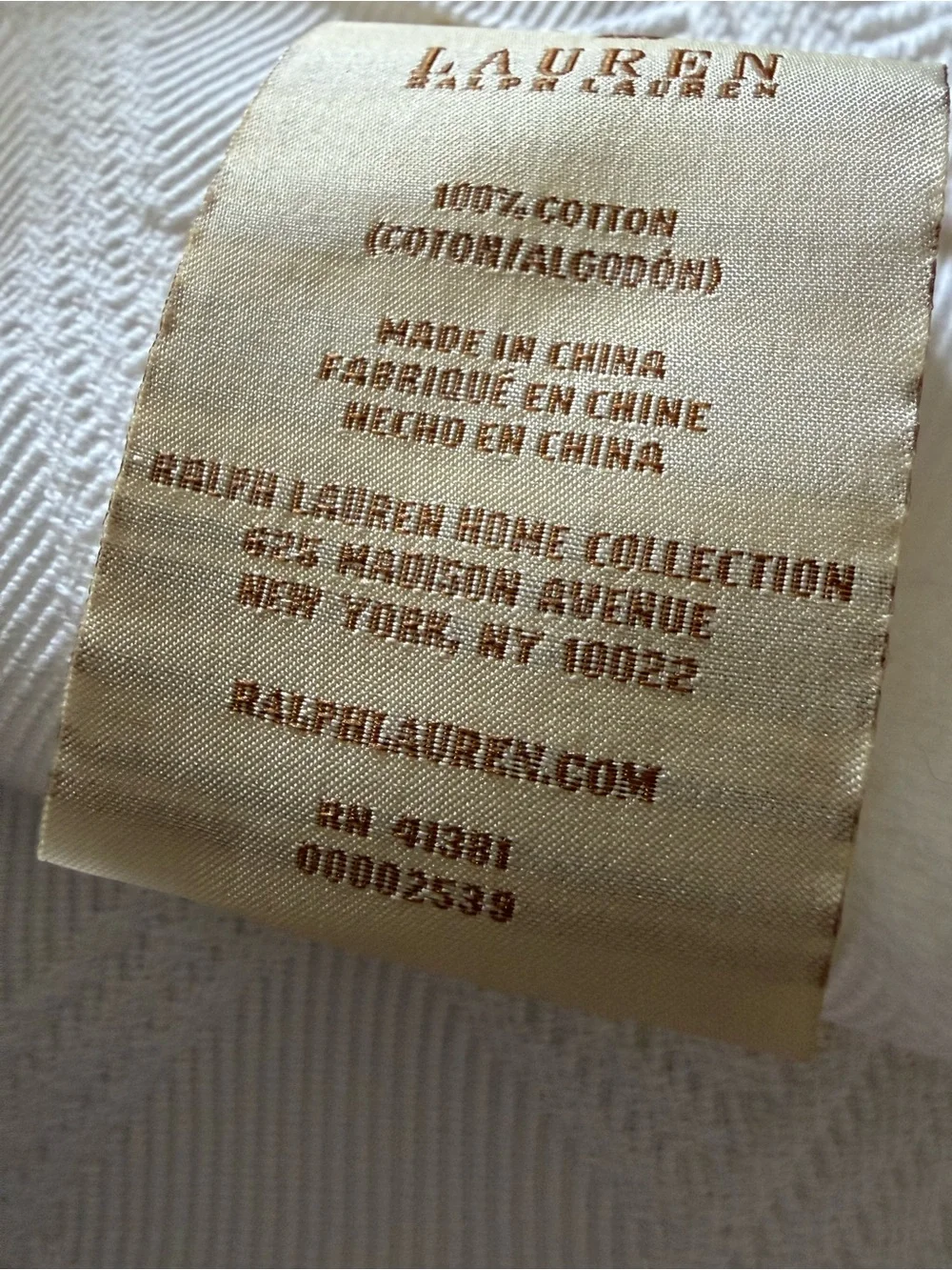 Ralph Lauren WHITE Lattice Coverlet Bedspread Pre-Owned Excellent KING